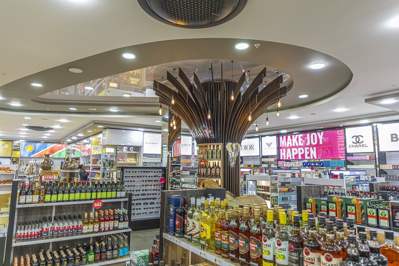 Paragon Duty Free interior