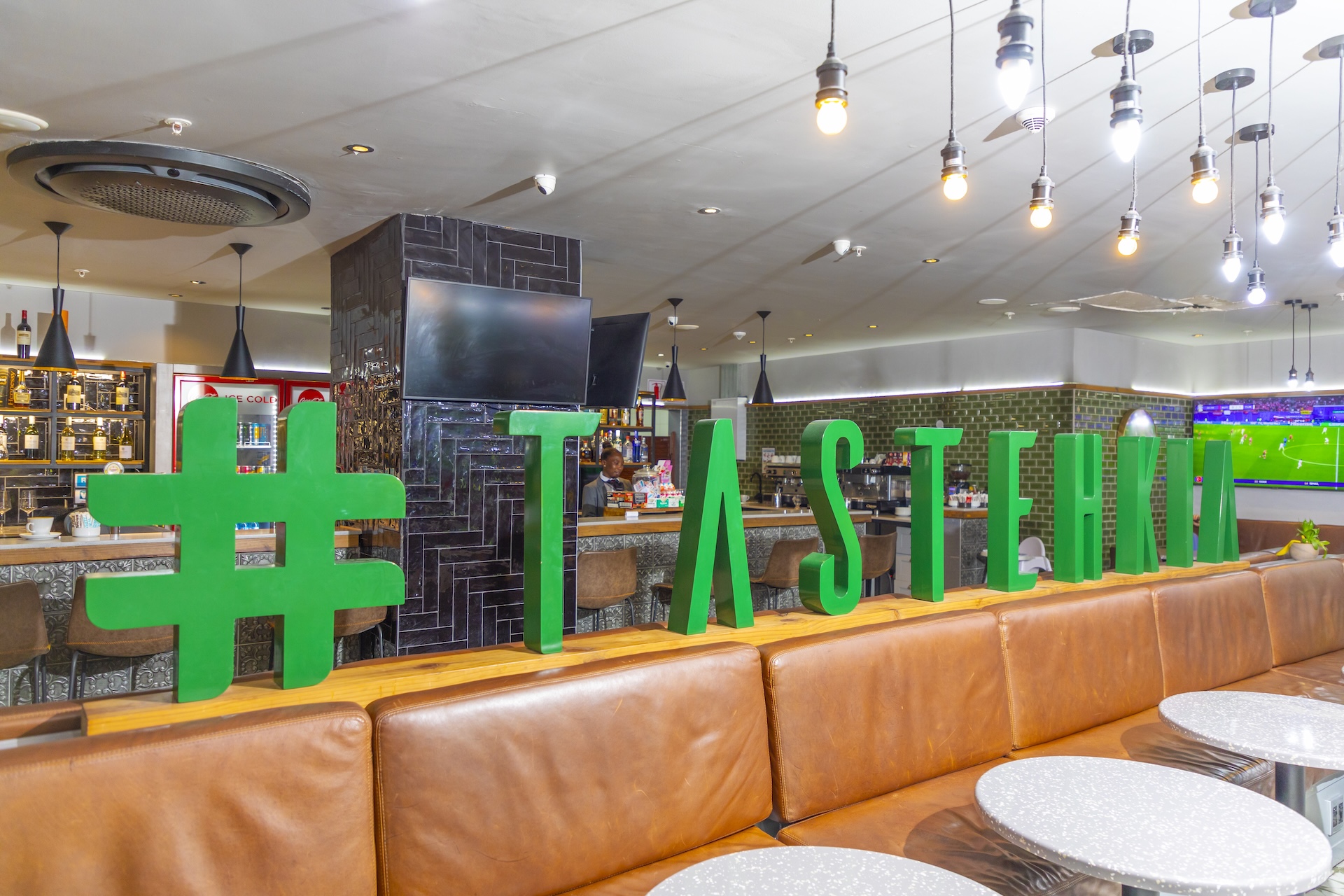 Taste Restaurant HKIA